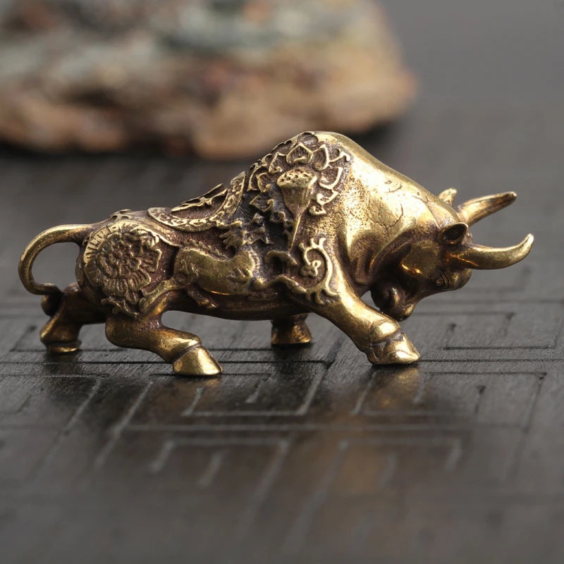 Brass Lucky Bullfighting Statu - Home Office Freelancer recension och pris